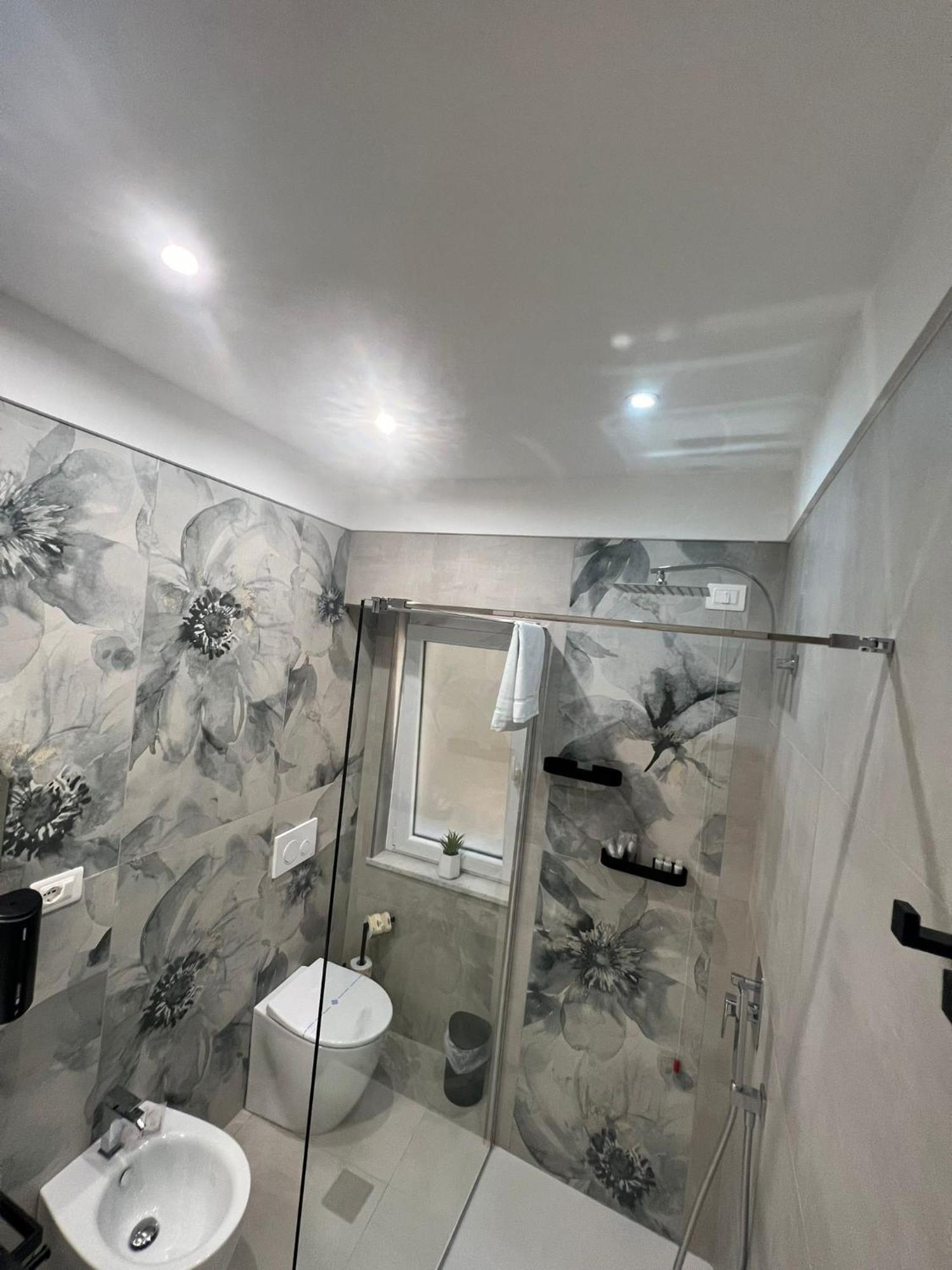 Don Ugo Luxury Rooms Tropea Extérieur photo