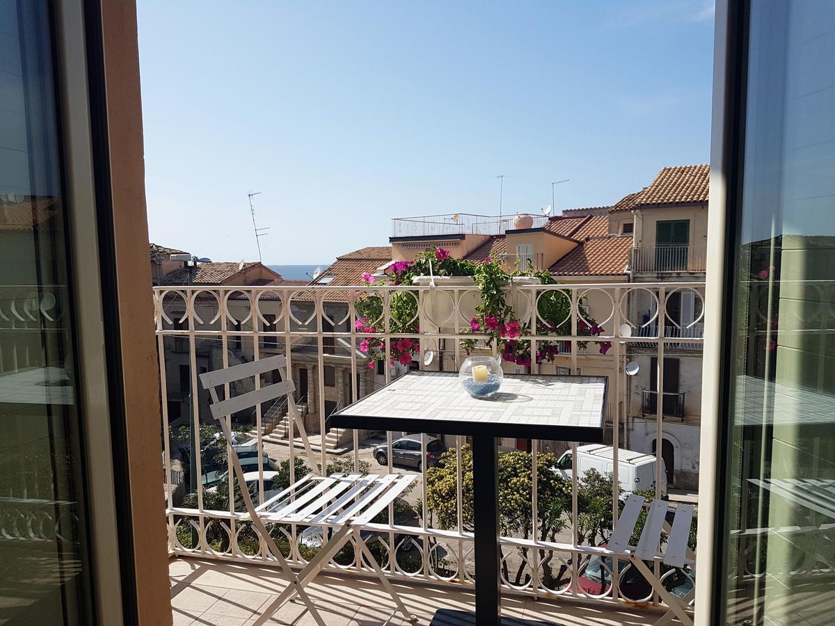 Don Ugo Luxury Rooms Tropea Extérieur photo